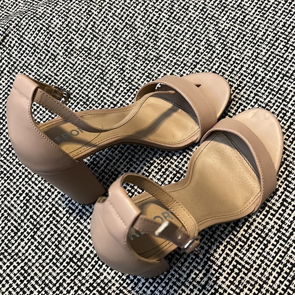 Nude Ankle Strap Chunky Heels - Picture 4 of 4